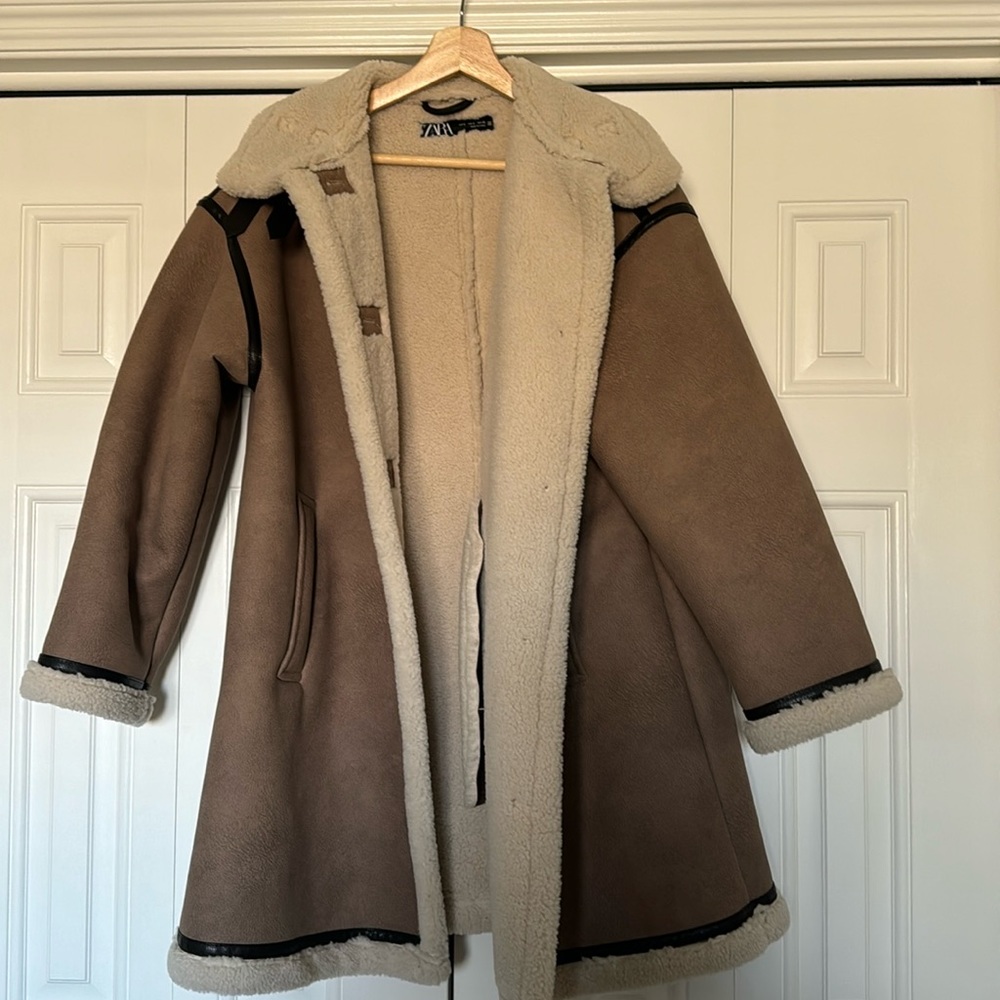 ZARA Jacket small (fits like a medium)